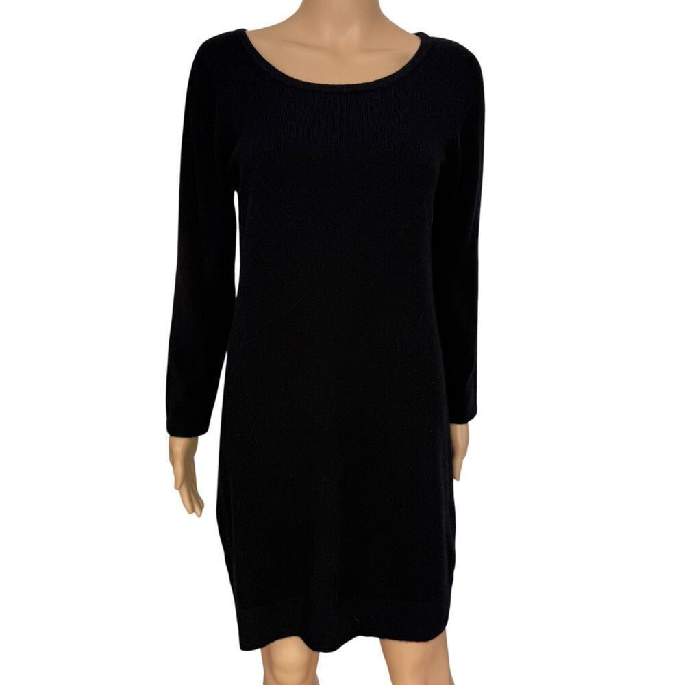 Cortland Park 100% Cashmere Sweater dress pearl buttons bottom side seams sz M